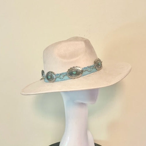 Ranch Hat in Bone with Concho